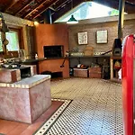 Casa Toscana Com Piscina A 10Min Do Capivari